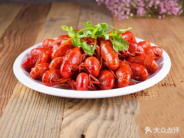 麦麦龙虾王烧烤排档(朝辉东方城店)