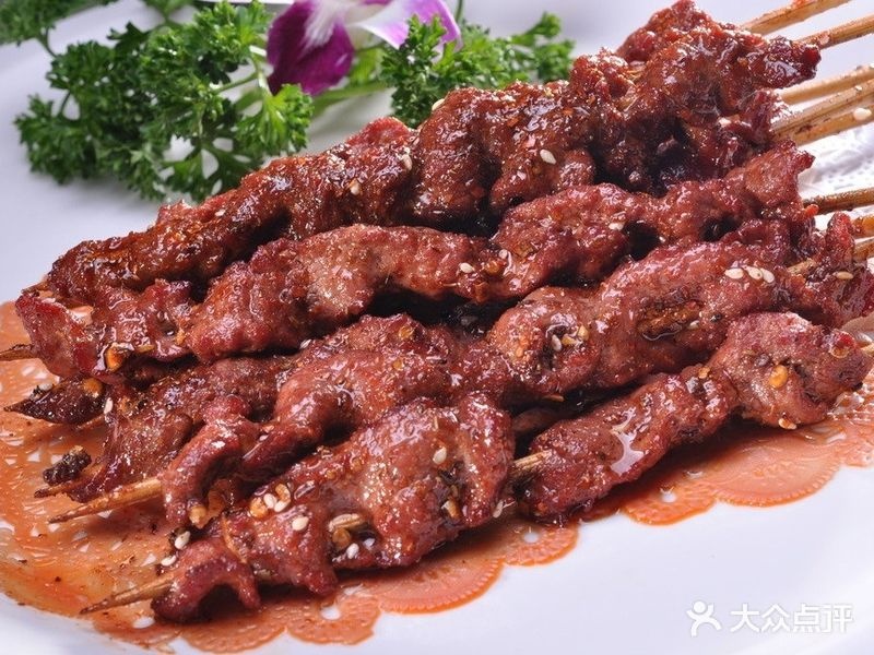 起点东北烧烤(西南大道店)