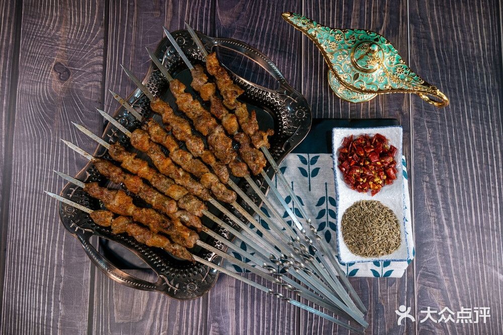 清真牧羊村烧烤美食城(览山国际三期店)