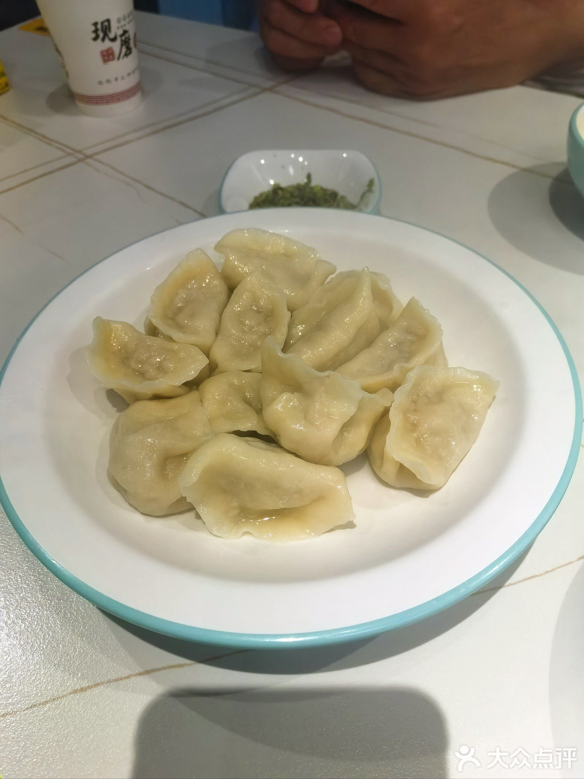 拾贰月手工水饺·东北菜(石湾陶湾荟店)