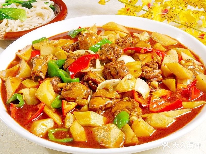 兰州牛肉面·大盘鸡·米饭(中心街十字店)