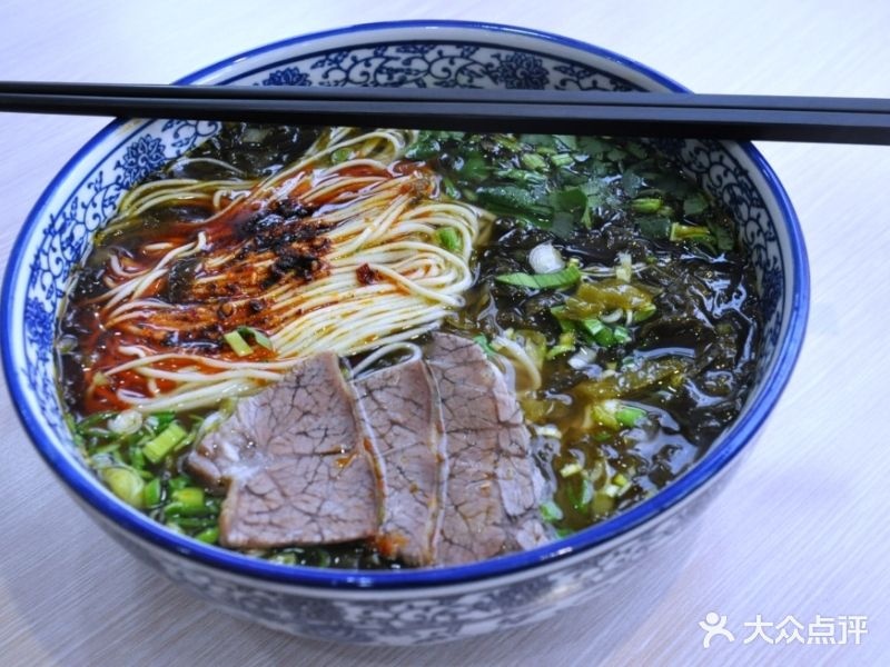 清真兰州手工拉面(顺生·彩虹城店)