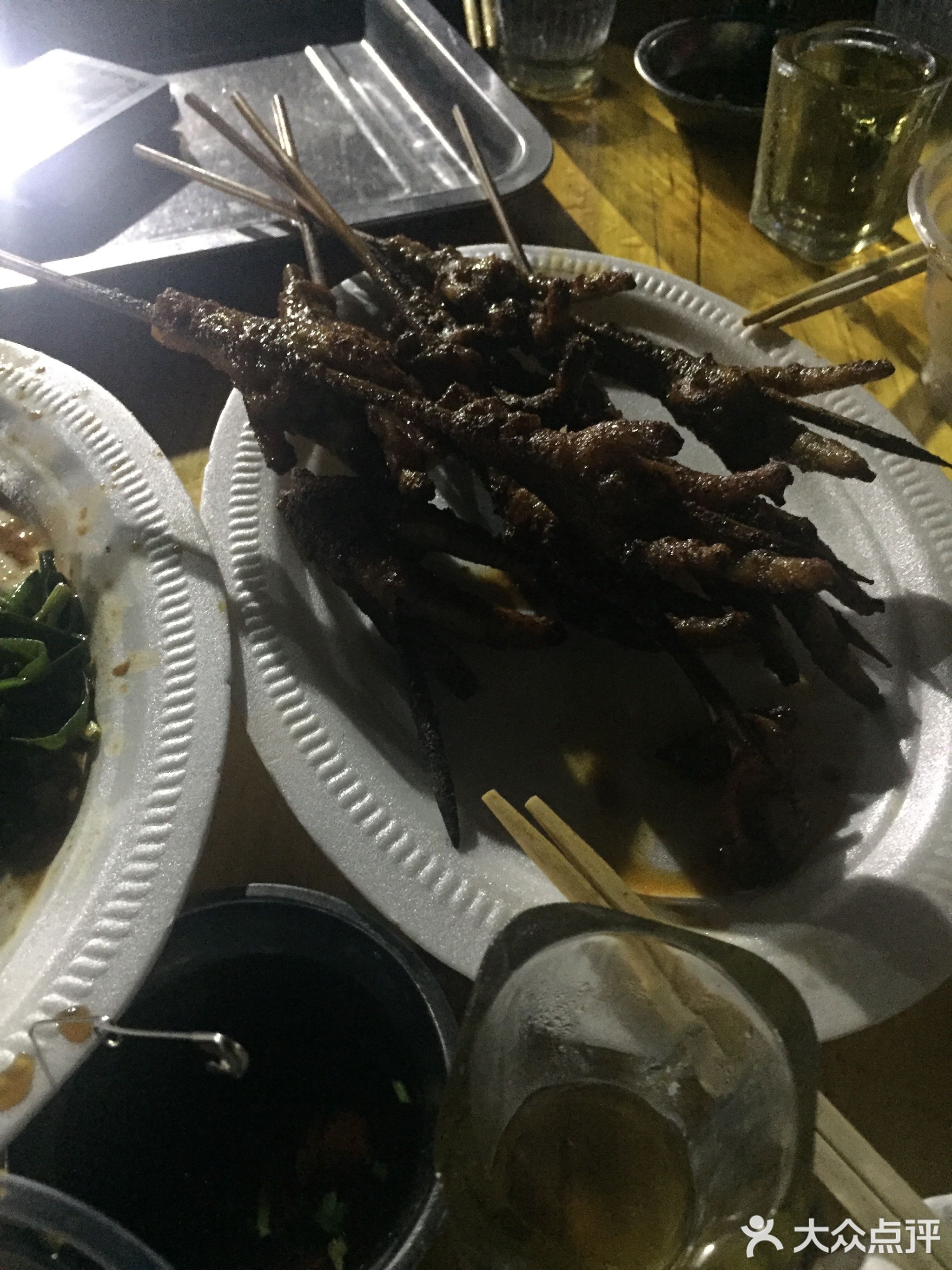 刘三姐烧烤(北港住宅区店)