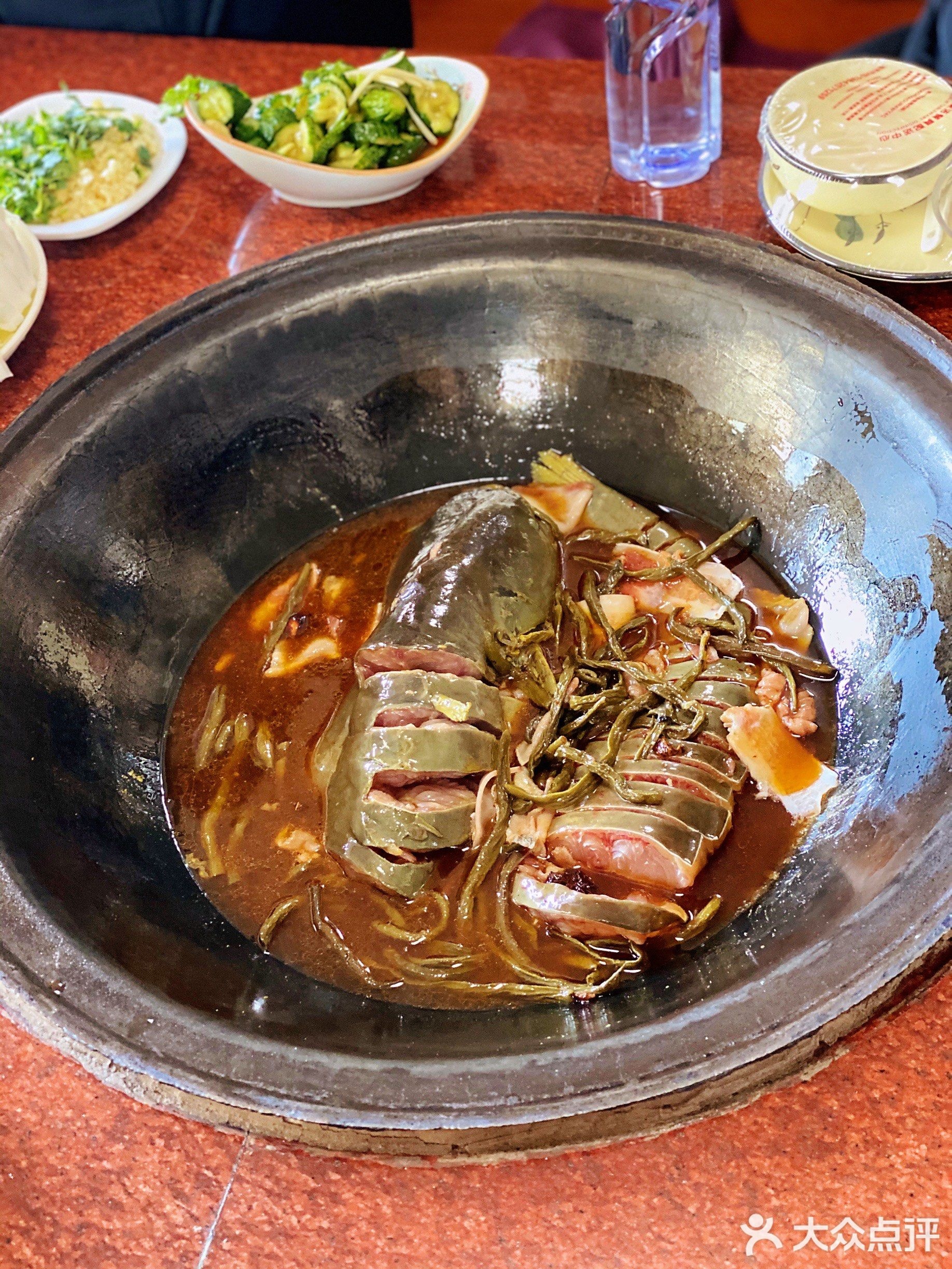 俊家铁锅炖鱼(丹东店)