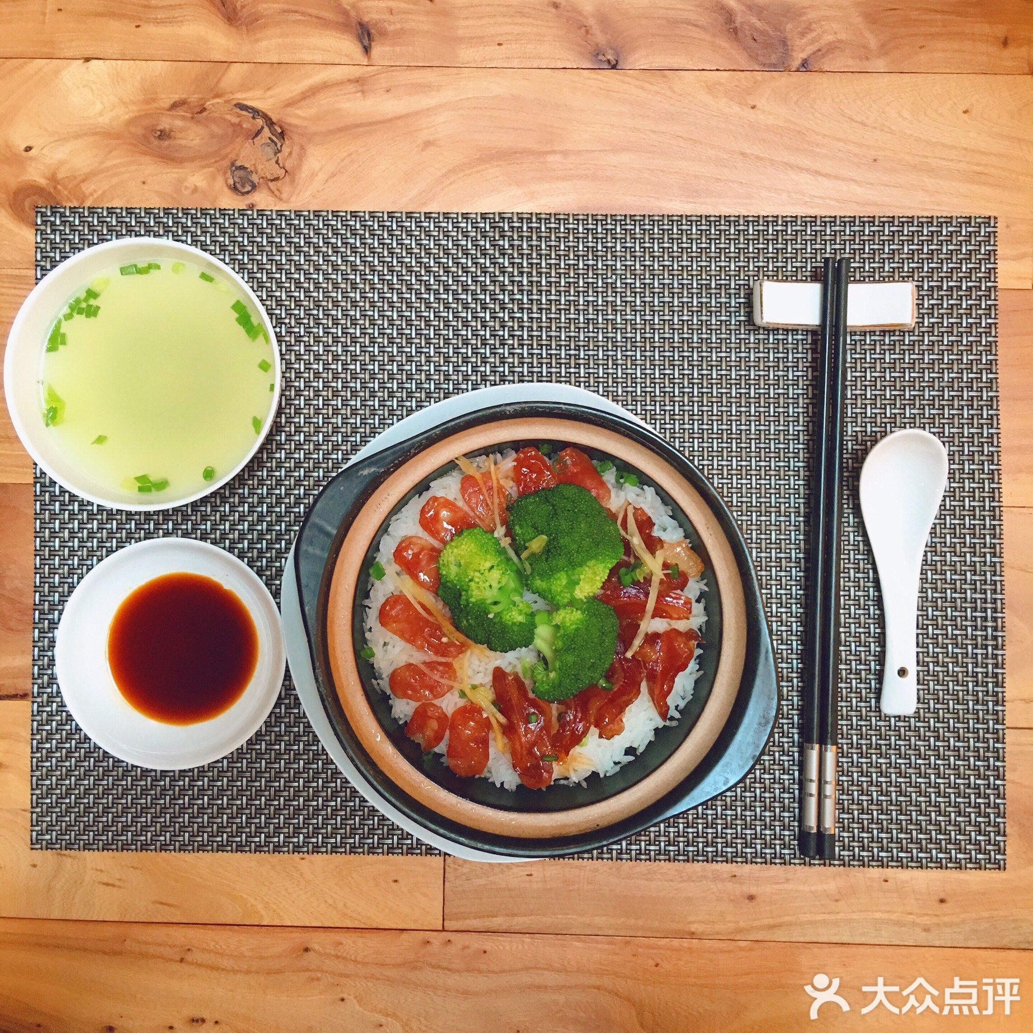 慕兰诗咖啡厅(鼎尚维也纳店)