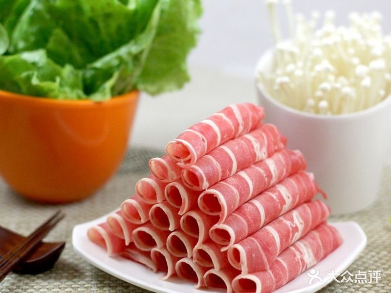 小四清真牛羊肉批发店