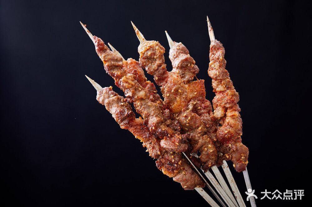 新疆团结特色烤羊肉串(维多利亚·美庐店)