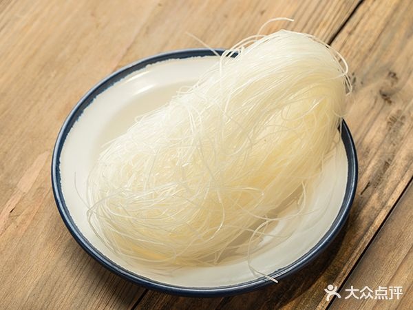 御品鲜碳炉牛杂煲(江南温泉花园店)