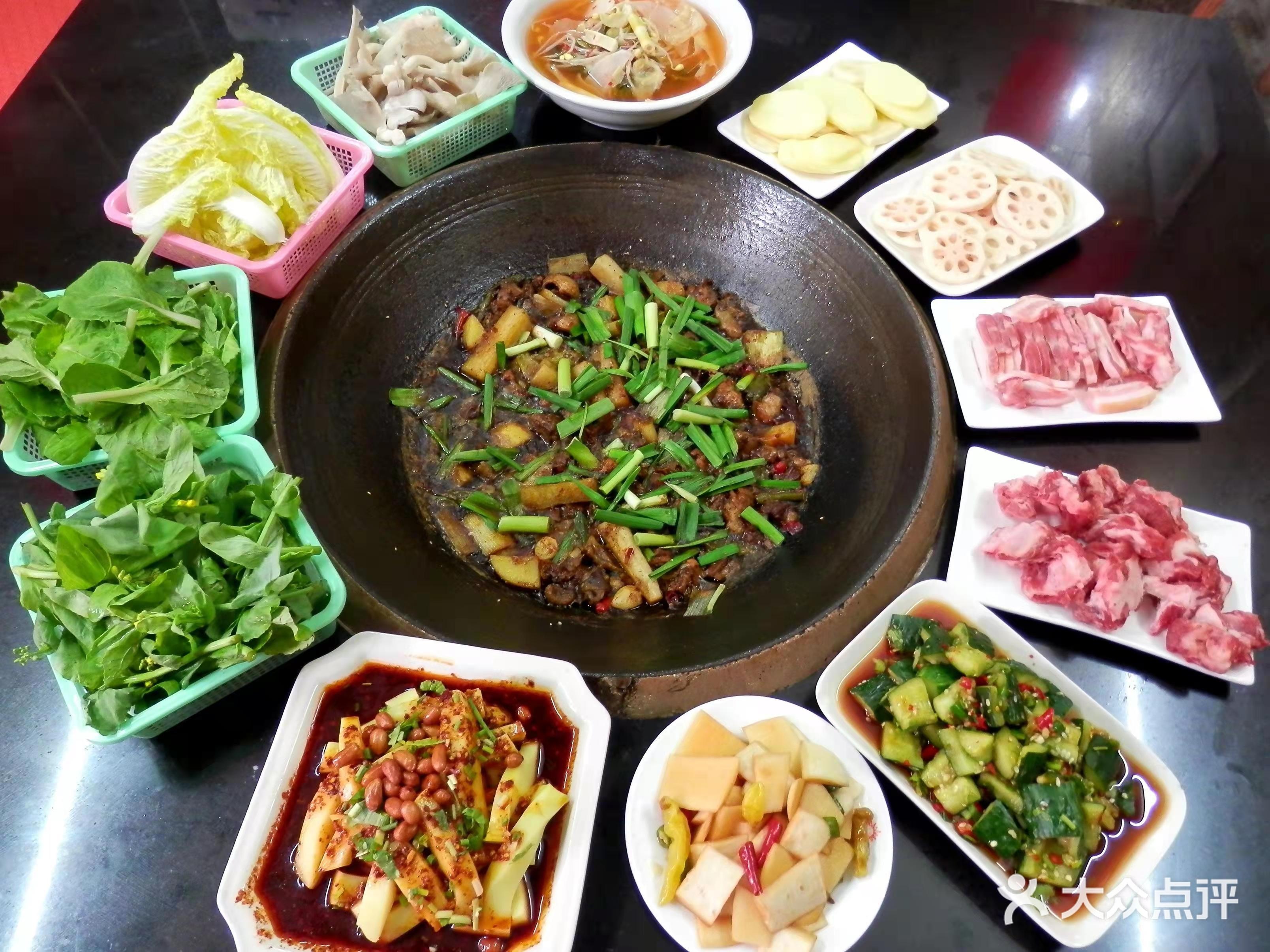 乡味柴火鸡(黄冈总店)