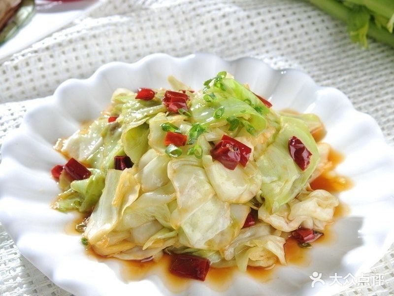 小八陆湖南私房菜馆(白沙店)