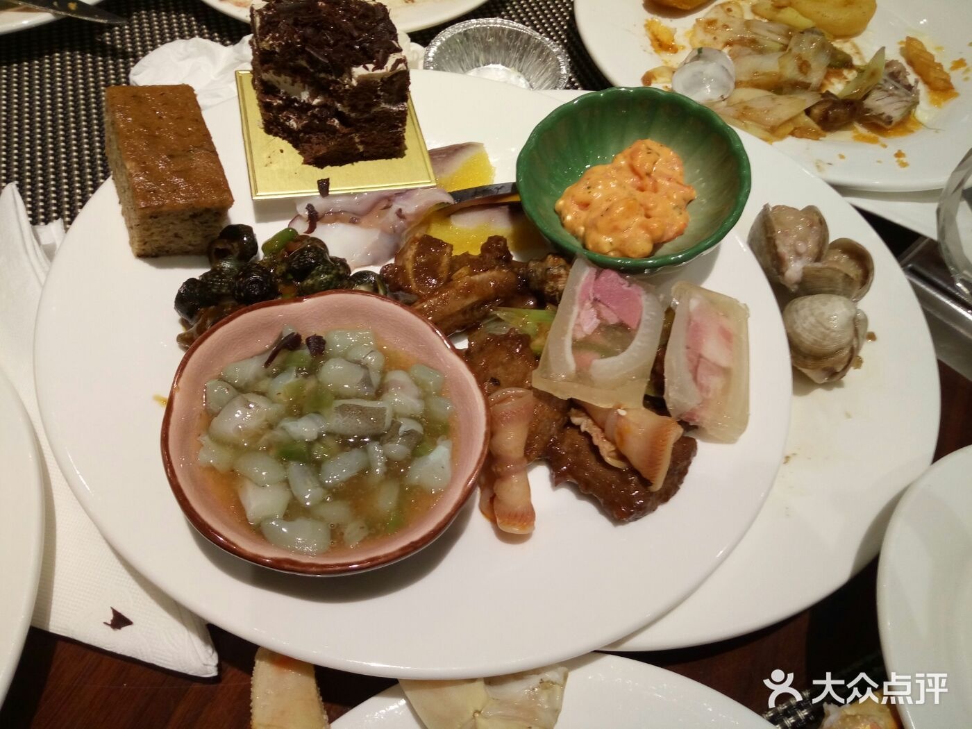 英冠香玉酒店西餐厅