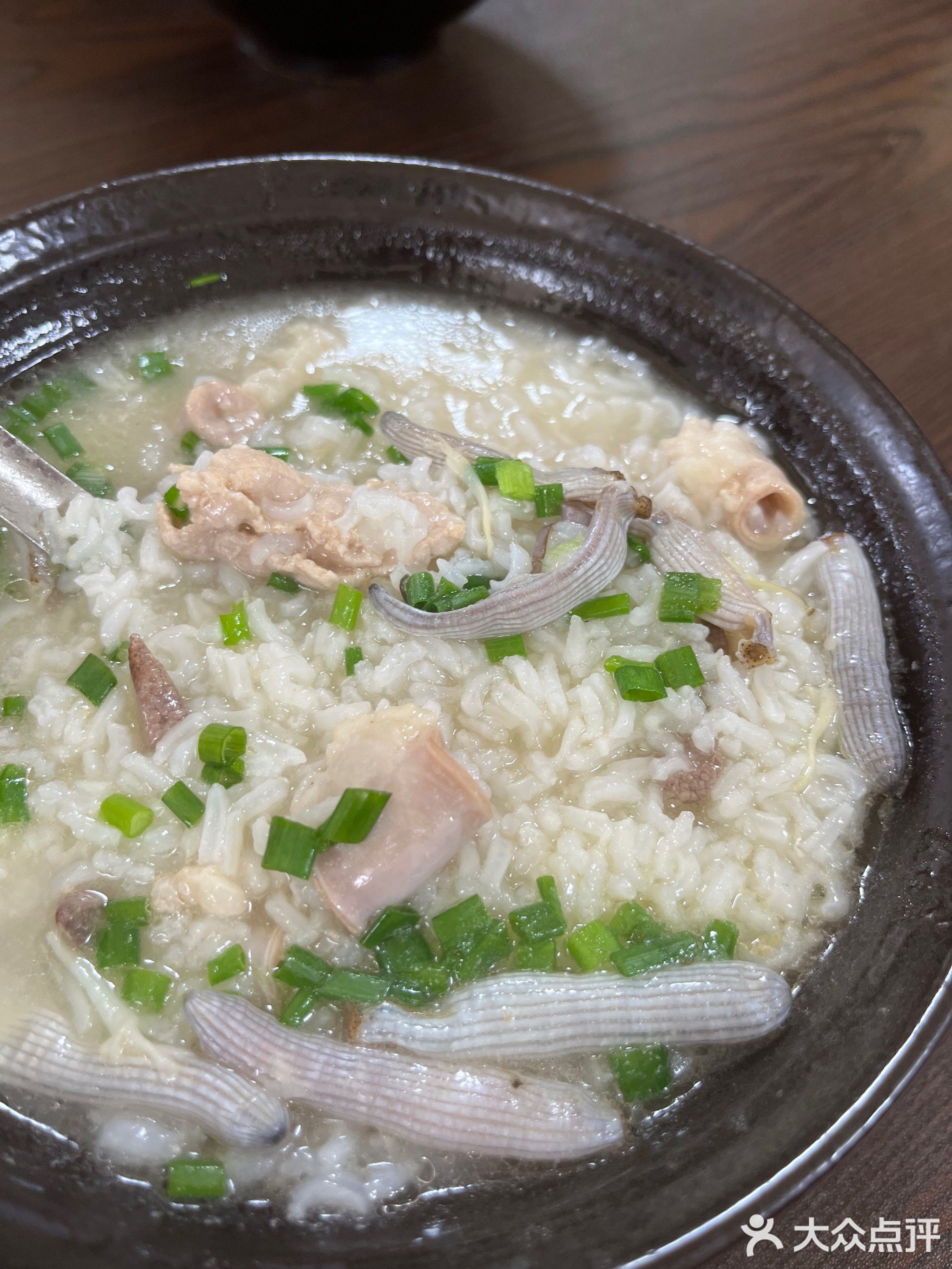 侨味海鲜粥粉店