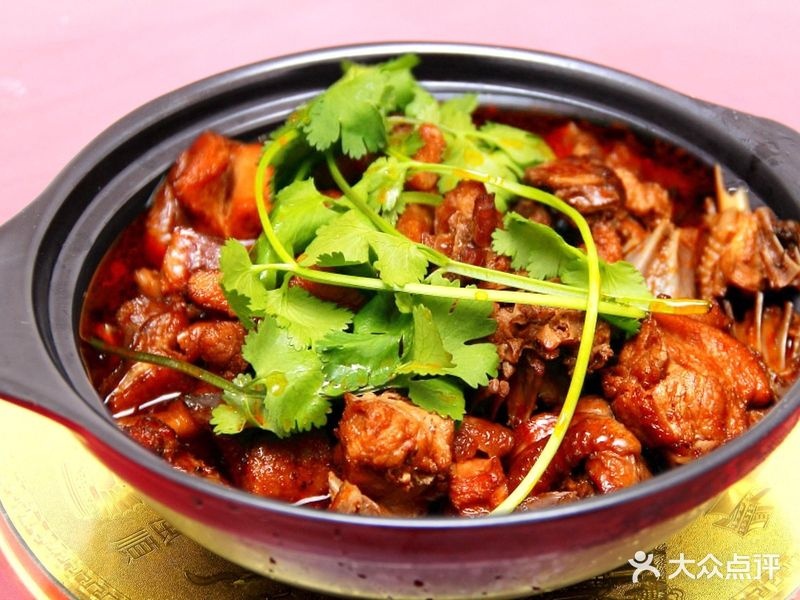 重庆鸡公煲(百盛步行街广场店)