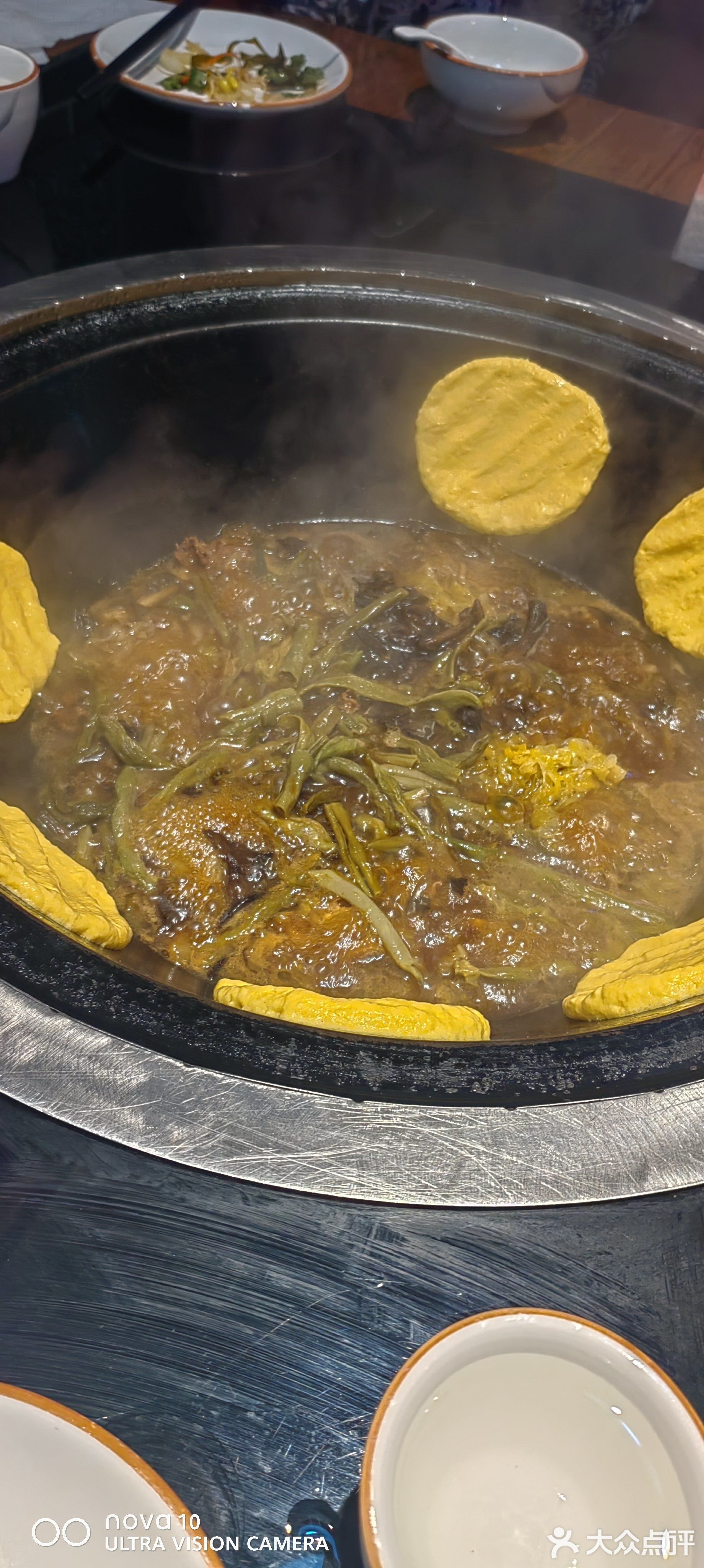 泥河屯东北铁锅炖(华发国际花园店)