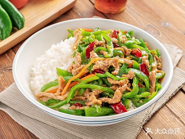 杜杜湘菜馆(粤澳合作中医药科技产业园科研总部大楼店)