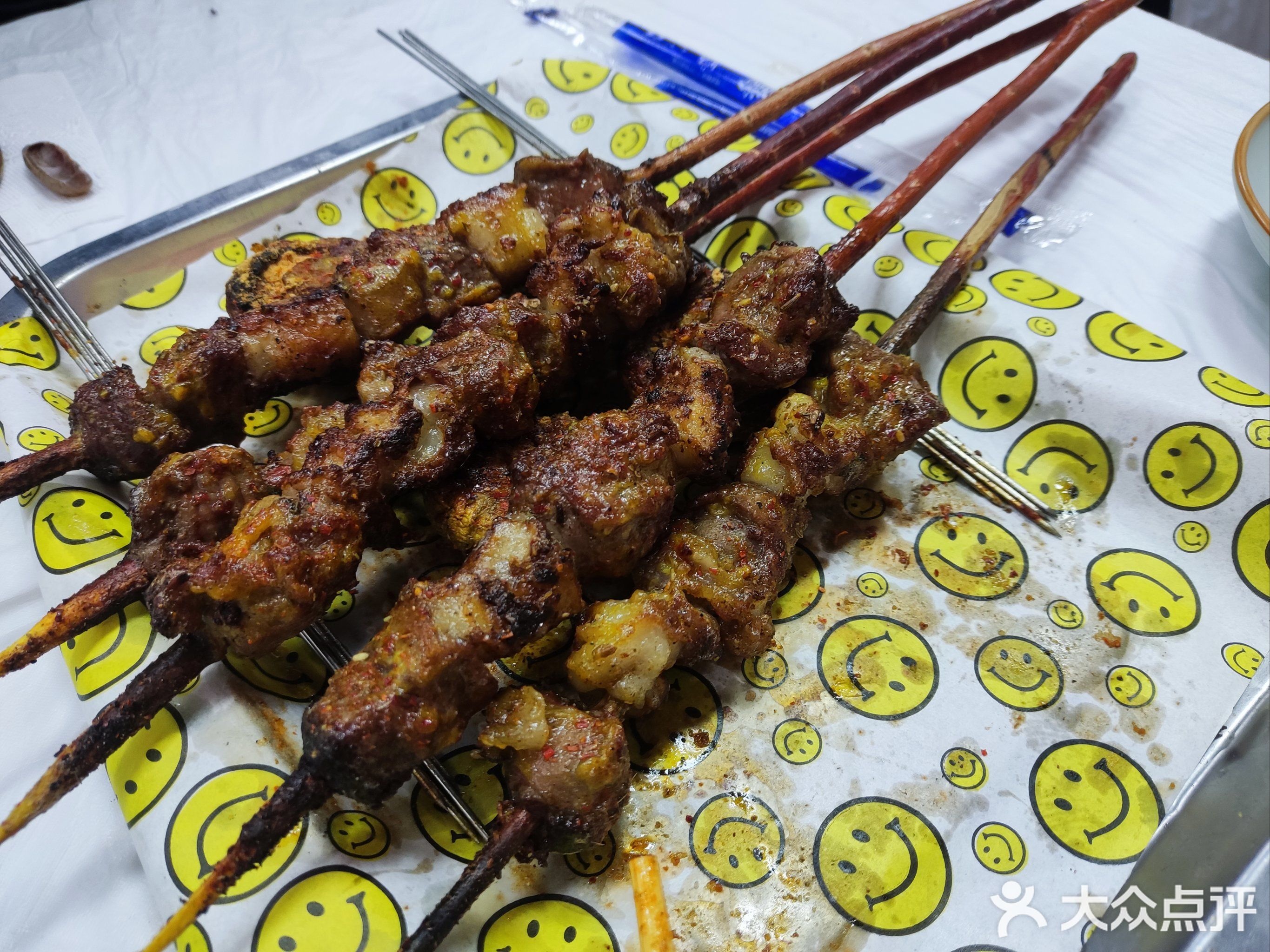 新疆如孜烧烤(中南魔力月光广场店)