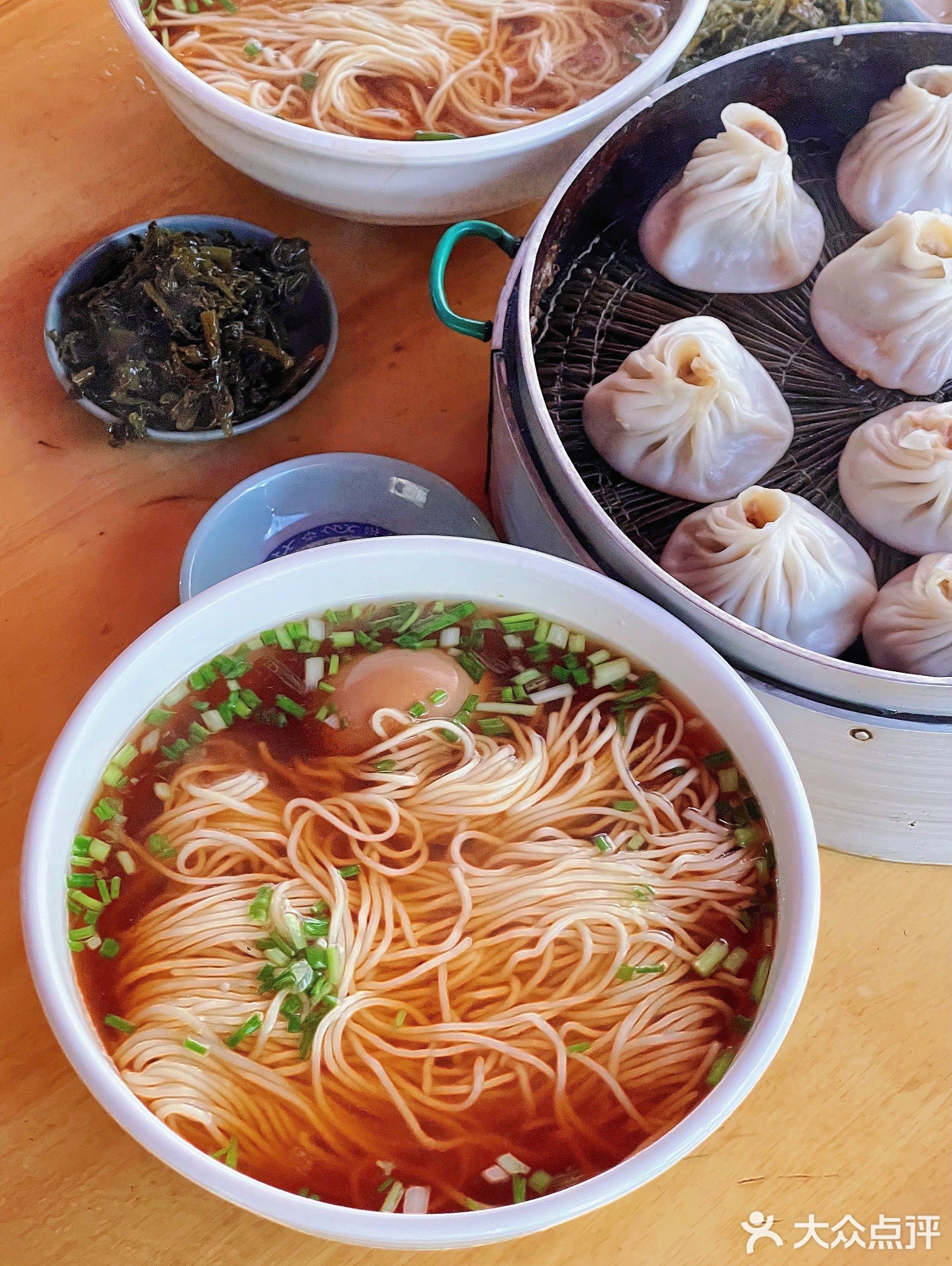 团结四村汤包馆