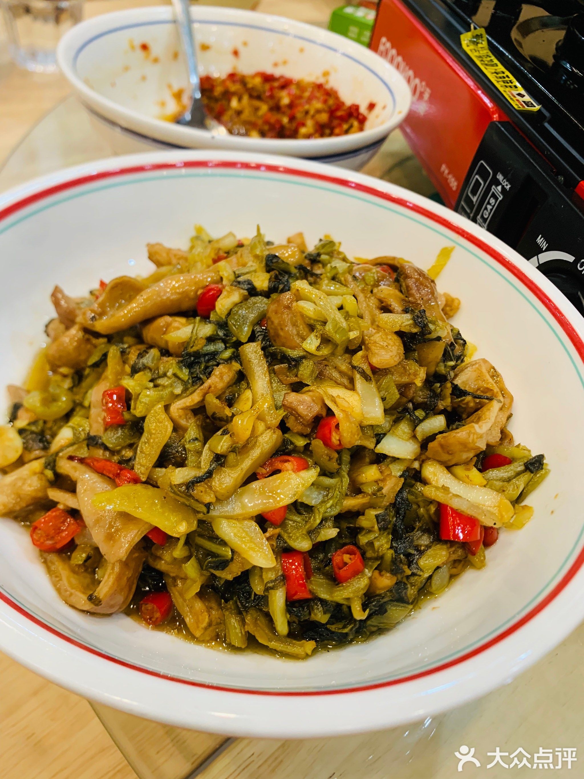 老张湖南土菜馆