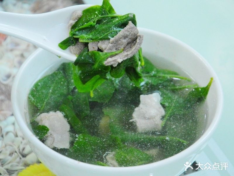 潮汕隆江猪脚饭原味汤粉王(沿江路店)