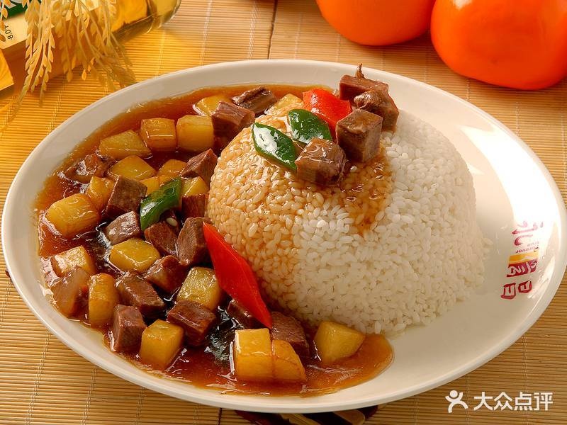 清真面乡之路牛肉面