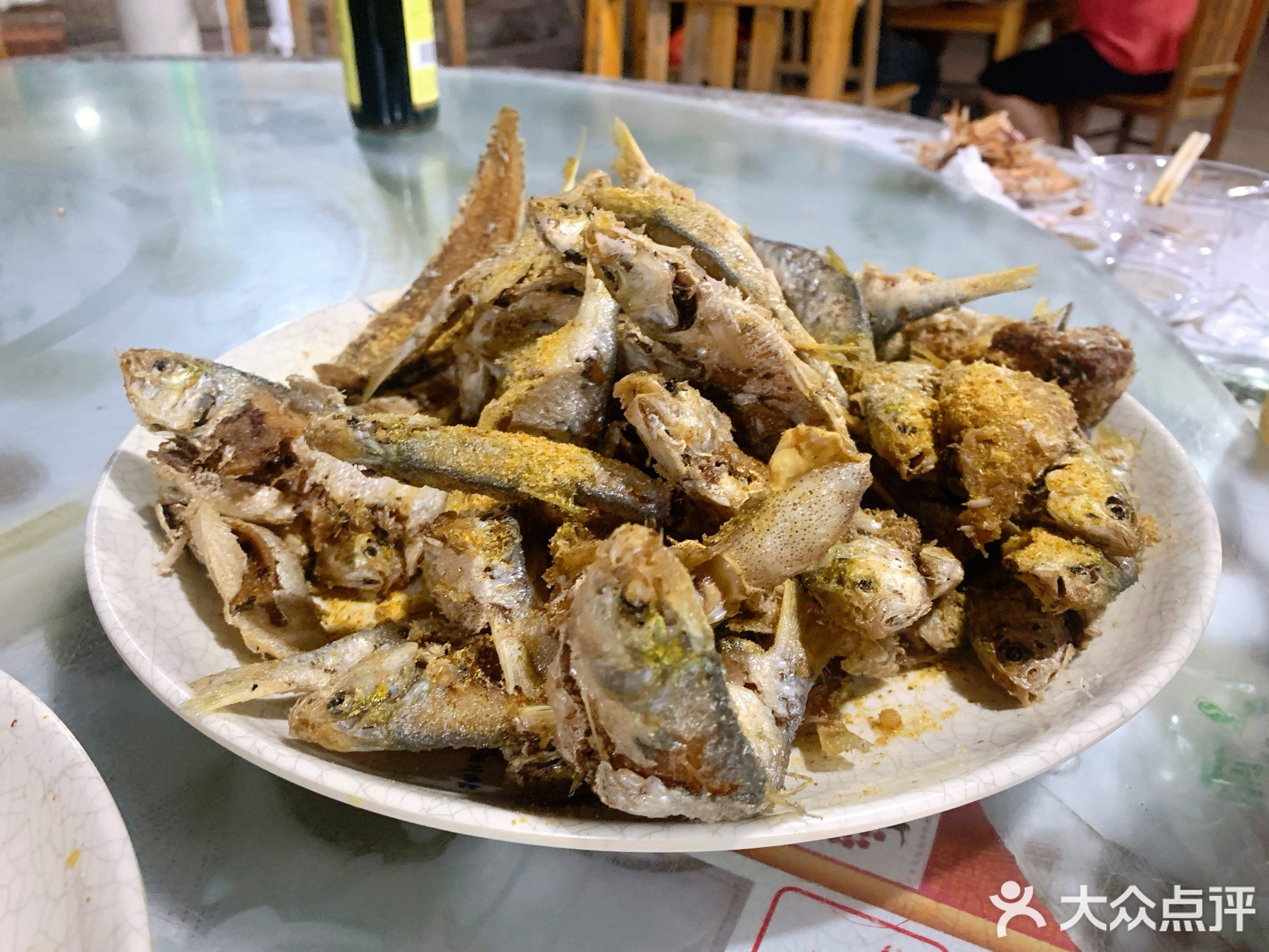 响亮海鲜大排档