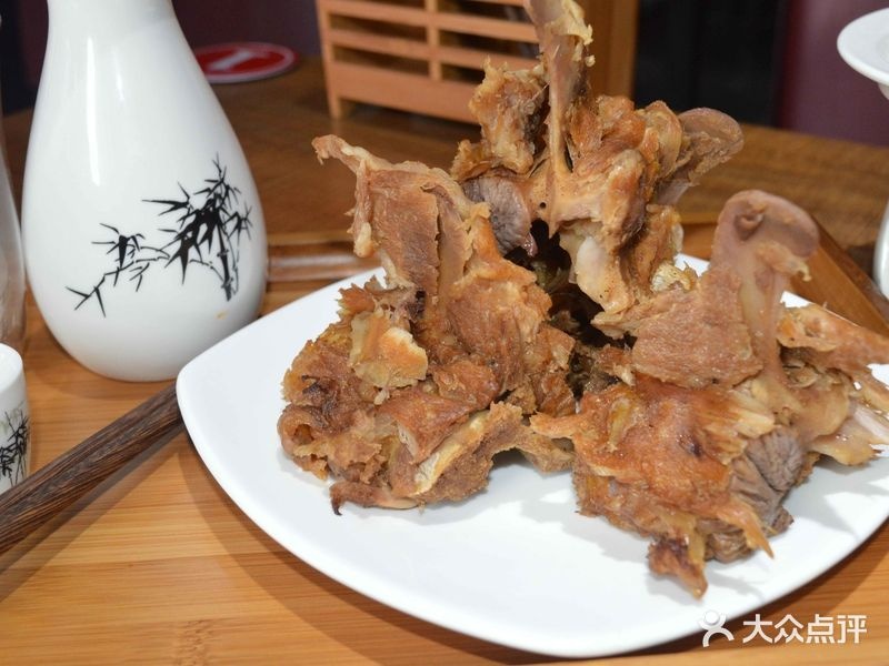 龙江春东北菜饺子馆(山和店)