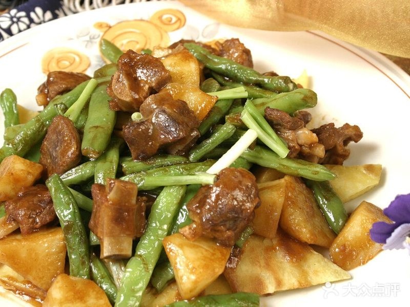 东北酱大骨东北饺子家常菜