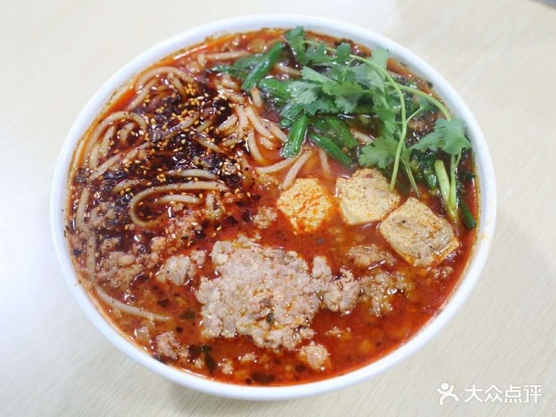 松松拌面馆(军供路店)