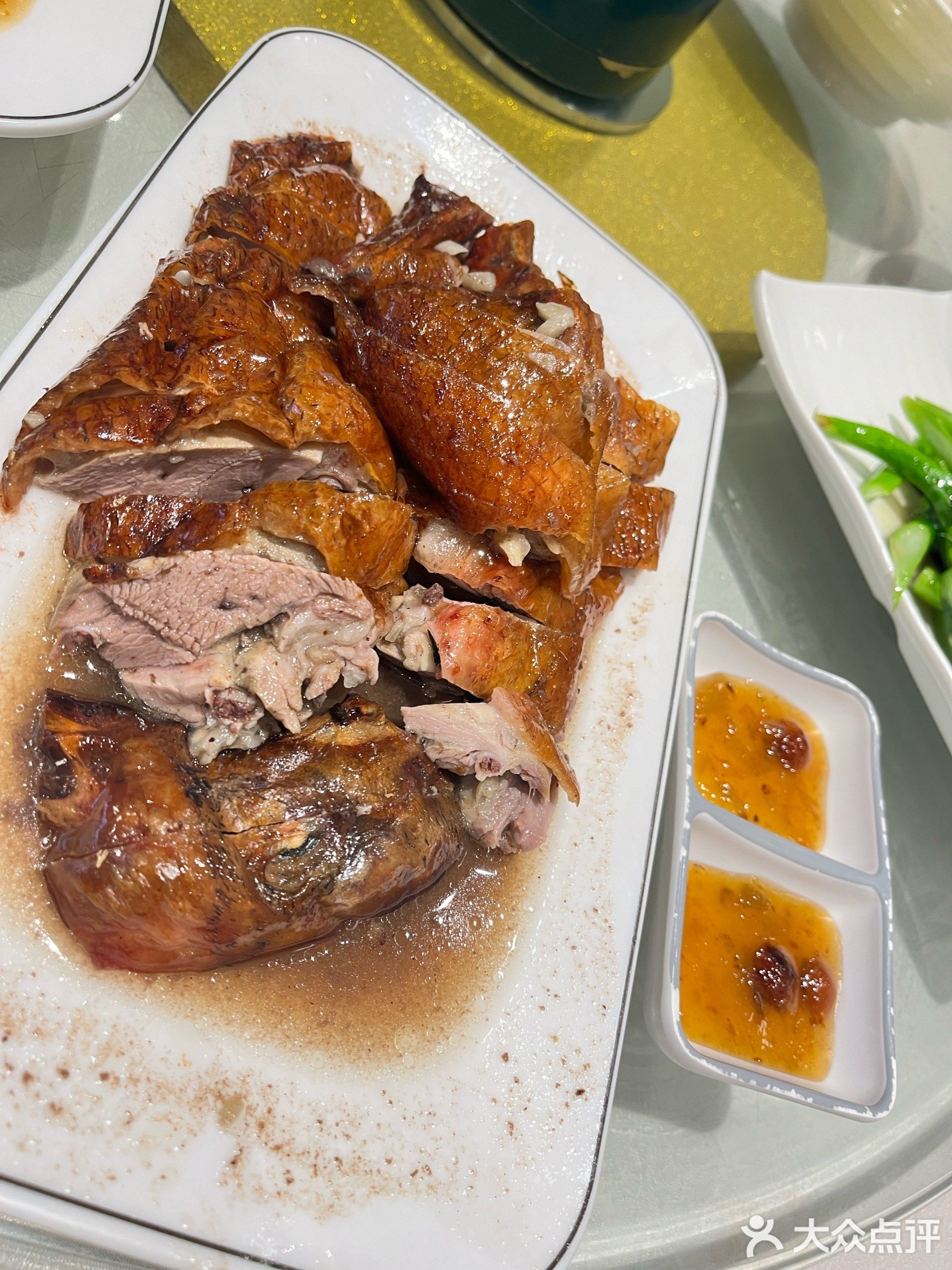 烧鹅围村食府(四村公寓店)