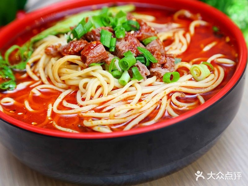 权哥川味餐饮店