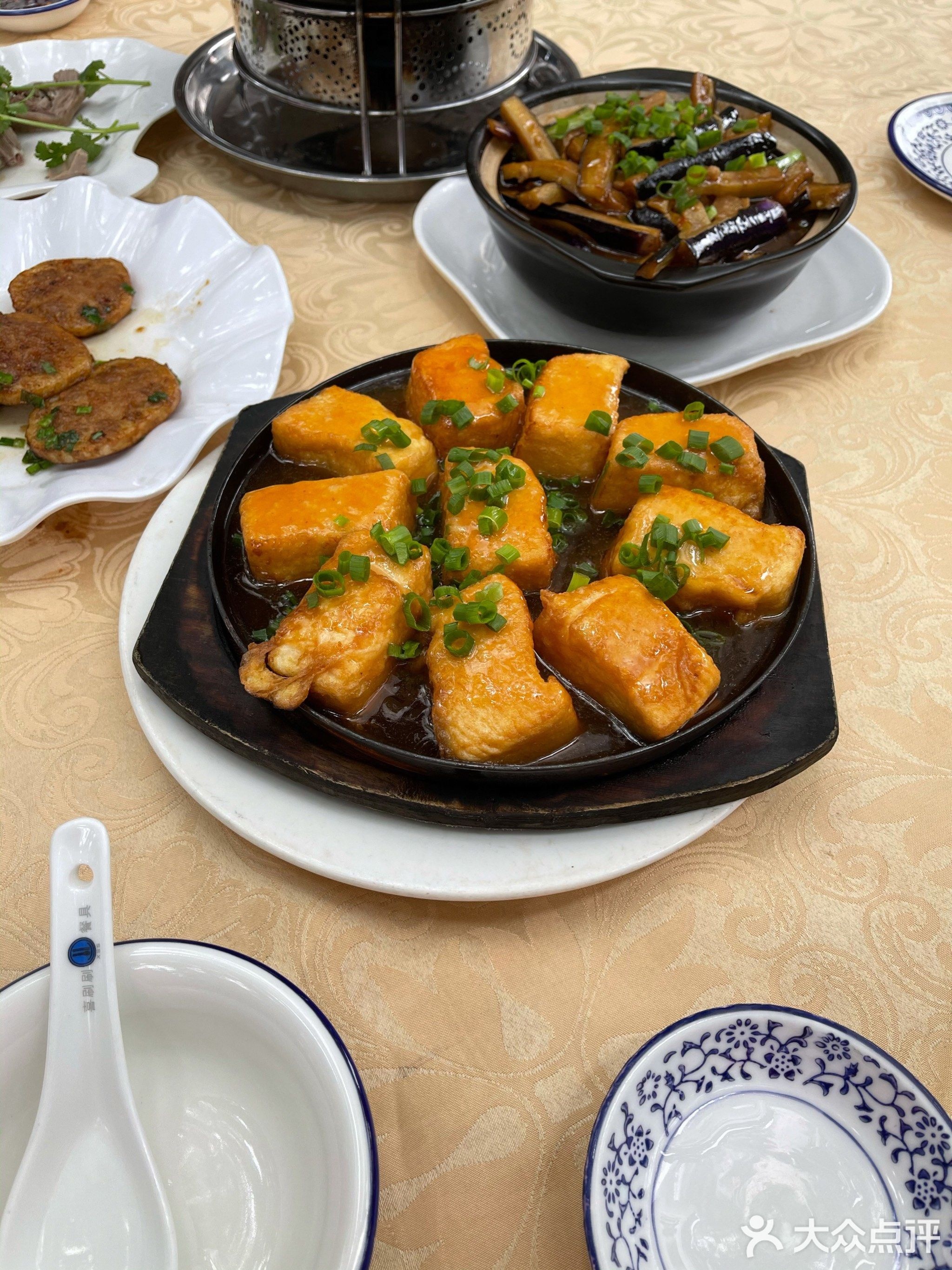 天鸿饭店
