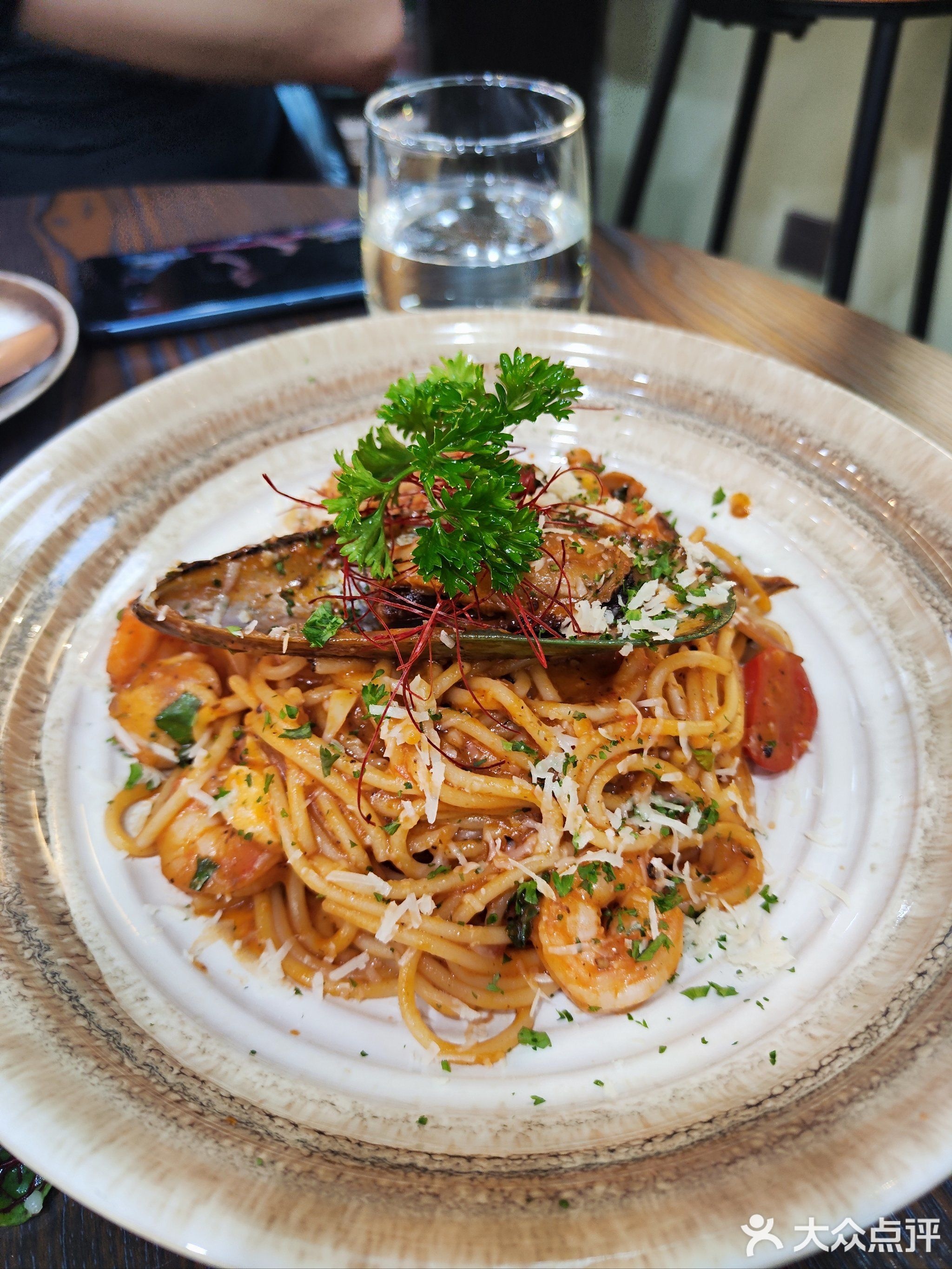 谷町初黎LIFE餐厅(东方城店)