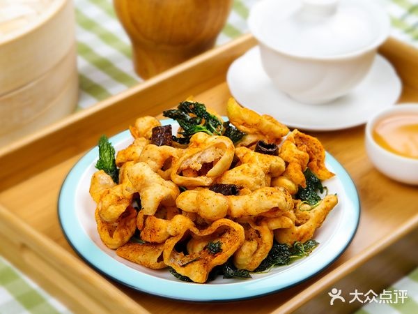 渝氿记重庆肥肠鸡