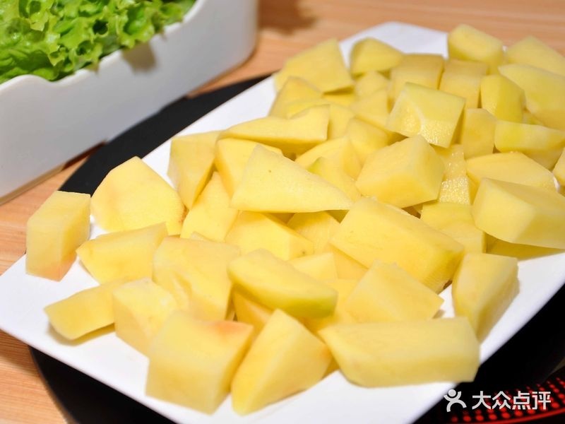 艾穆里黄焖鸡米饭