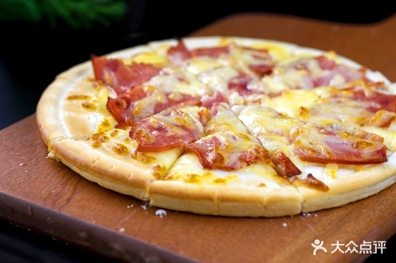 宝宝乐披萨奶茶店(环城路店)