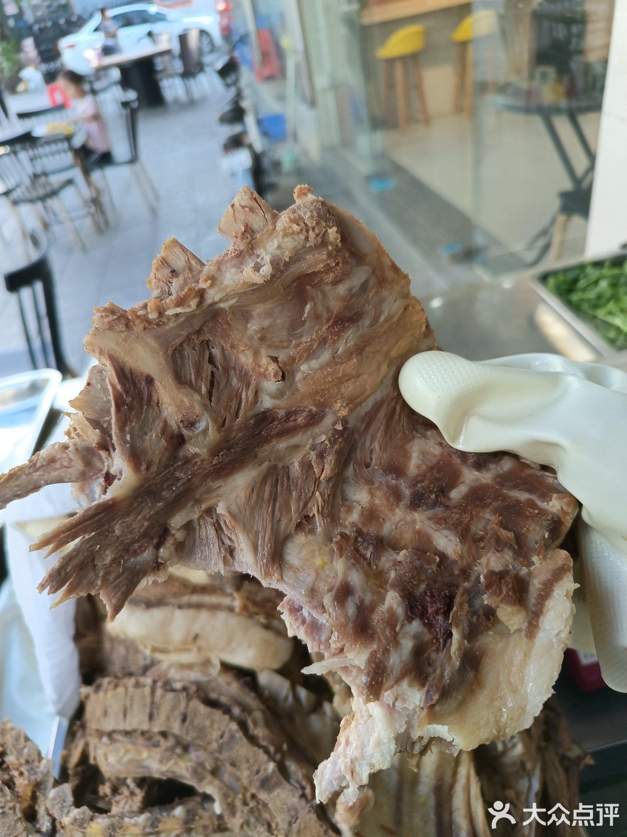 东北烧烤铁锅炖酱大骨(神湾分店)