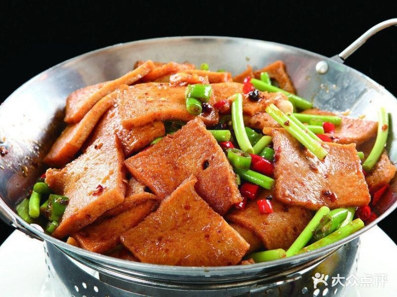 小拜年东北菜馆(凤凰路店)