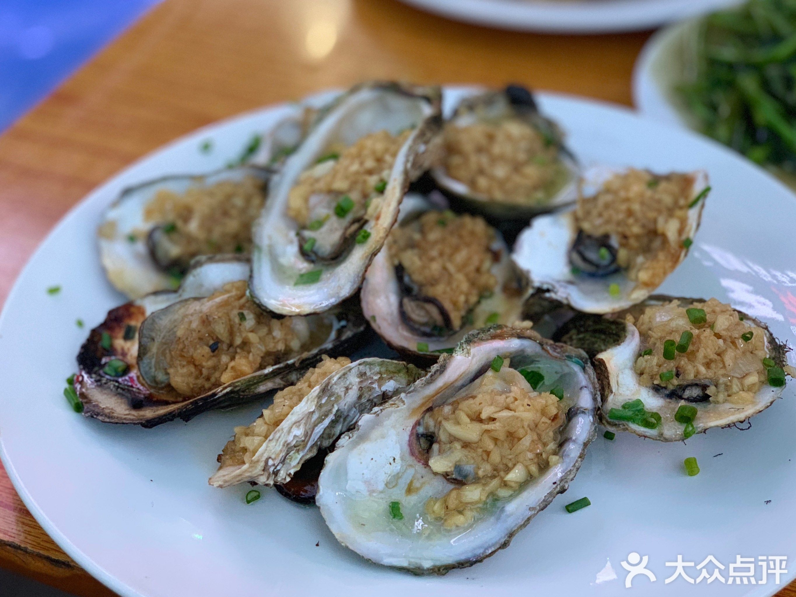 北海蚝王海鲜烧烤美食城(珍珠路店)