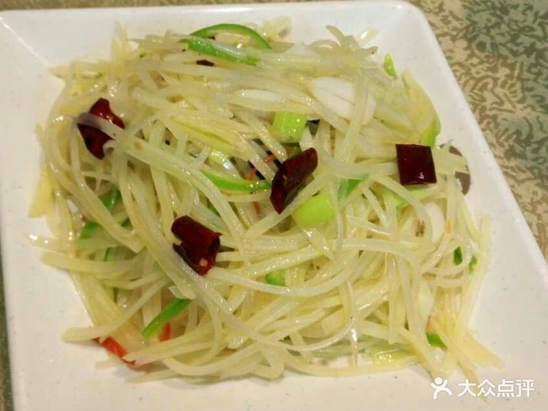 黑豆花鱼府(乃东路店)