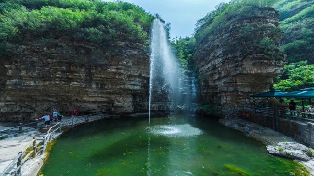 保定龙潭湖风景区门票图片