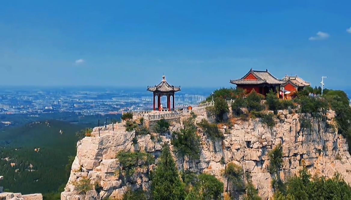 青州云门山风景区和蓬莱阁景区各有千秋