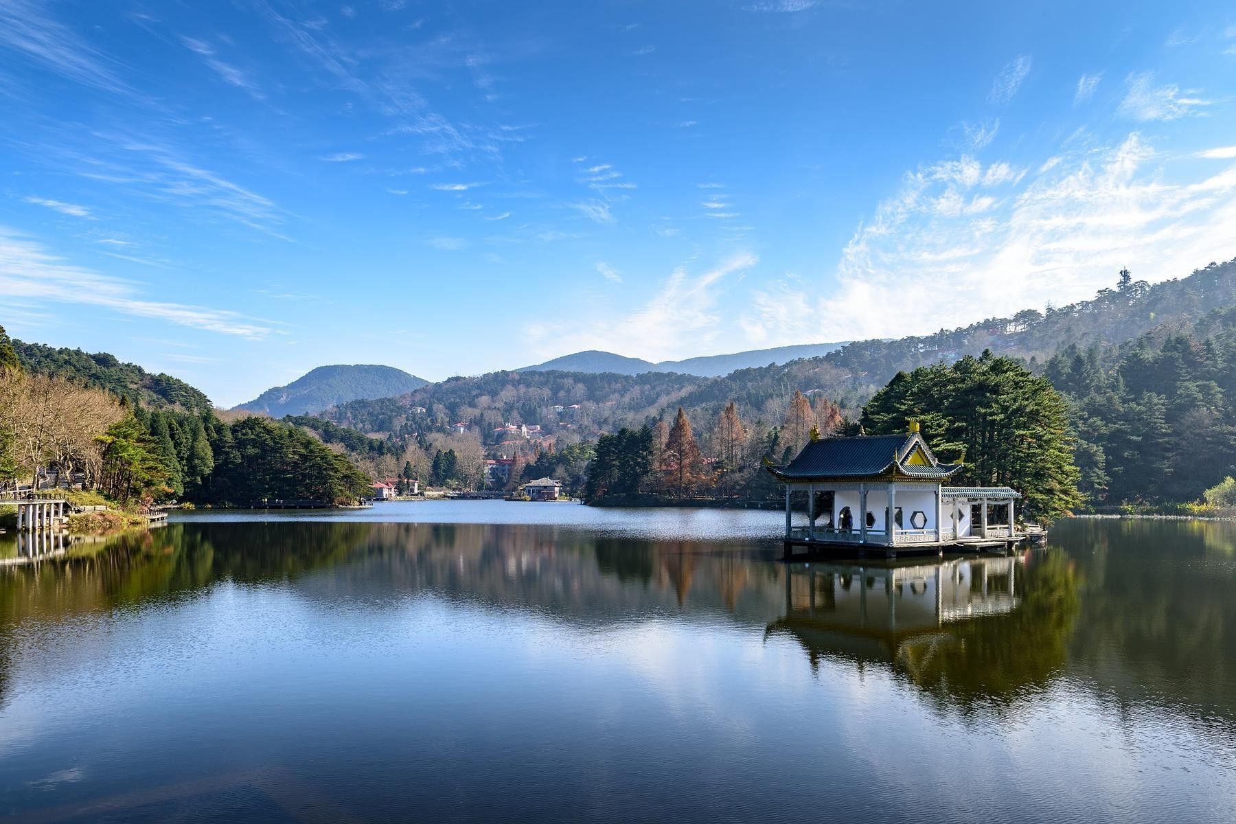 星湖公园  浔阳楼  庐山国家重点风景名胜区 星湖公园  位置:九江市