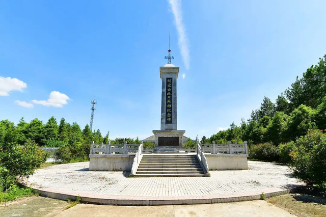 胡家台抗日英雄纪念碑