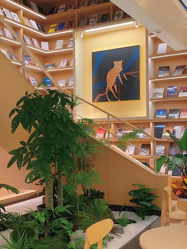 新华读书阁(大唐不夜城店)