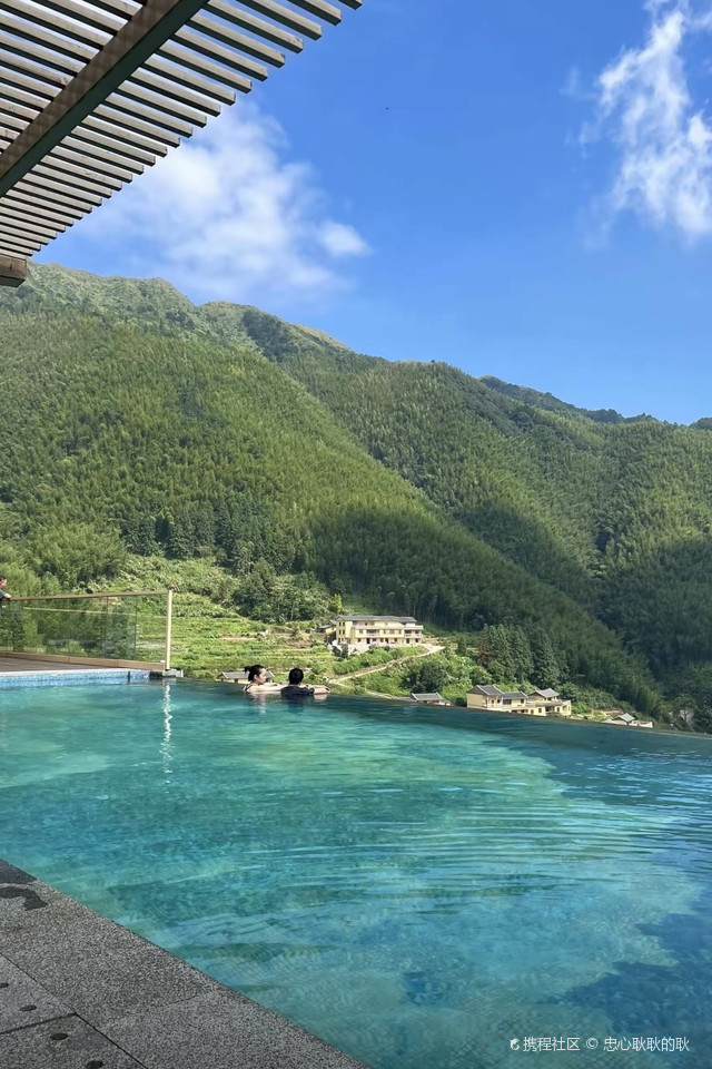 马安竹海大广场