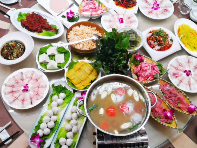 天籁酒店餐厅(大十字店)