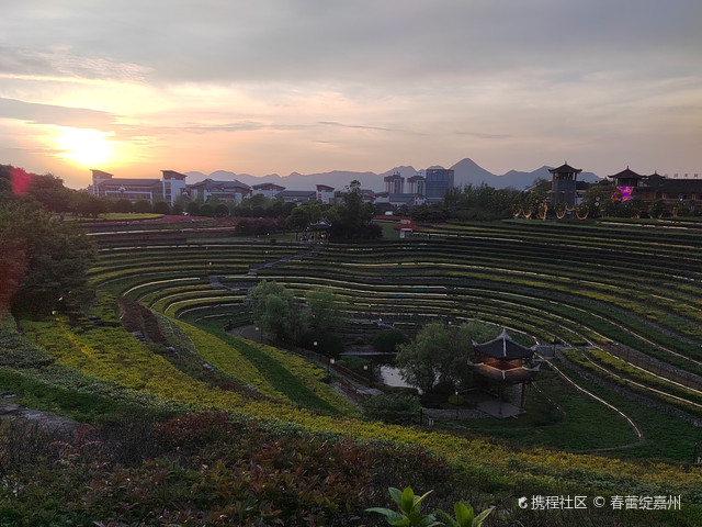 海龙村
