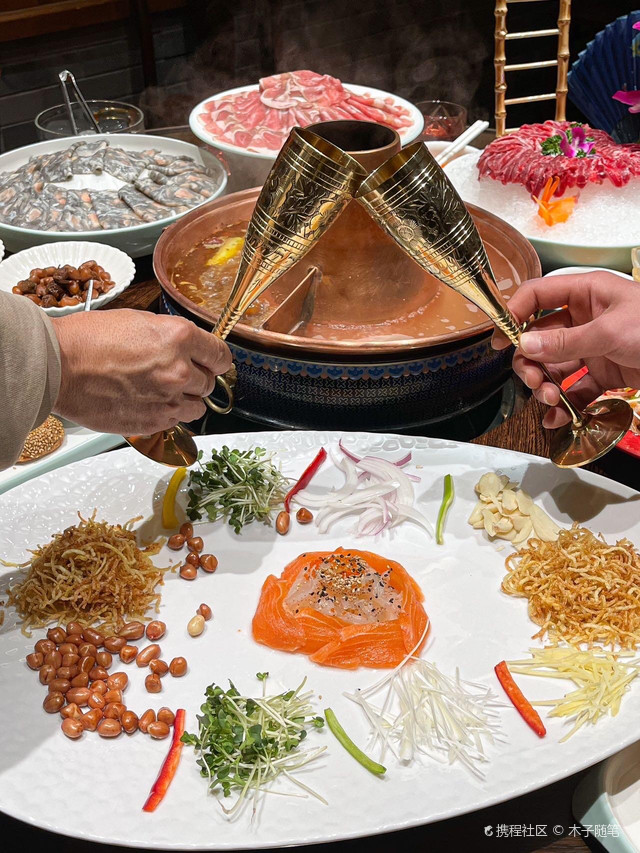 回盛号活鱼火锅·清真牛羊(麦凯乐店)