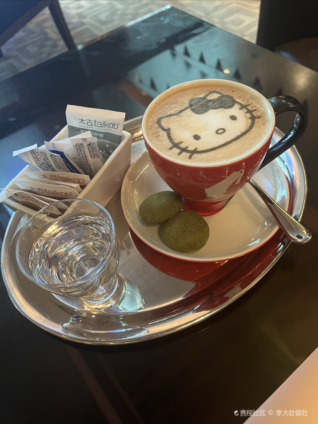 林廊大堂吧·咖啡下午茶·汇华希尔顿逸林酒店