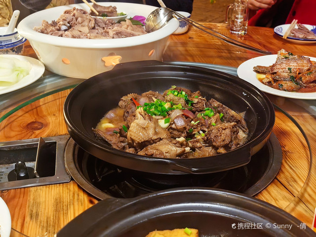 岗山黎族风情鹿苑